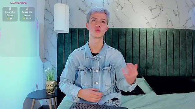 nicktorn online show from December 2025 12:31:02 PM