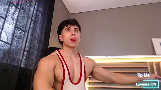 Snapshot of PaulEvens chatting on February 2026 01:27:01 PM PaulEvens online show from February 2026 01:27:01 PM