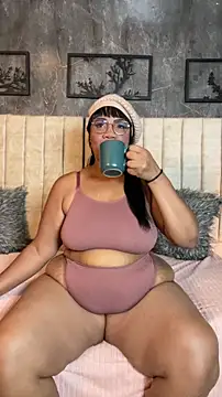 Snapshot of aranzzalatin chatting on February 2026 12:48:02 PM aranzzalatin online show from February 2026 12:48:02 PM