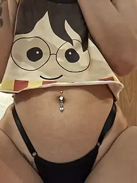 Snapshot of tinkerlu chatting on February 2026 07:35:01 AM tinkerlu online show from February 2026 07:35:01 AM