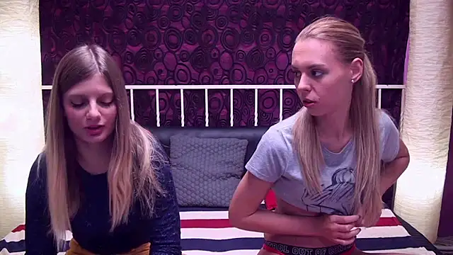 BlondeWitches online show from September 2025 03:28:02 PM