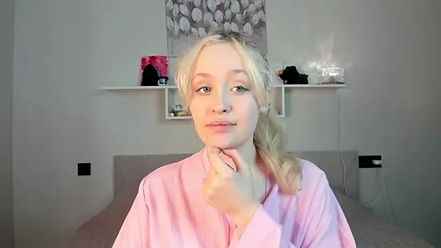 Julliakoill online show from February 2026 10:07:02 AM