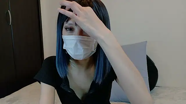 sarina at online show from March 2026 07:25:02 AM