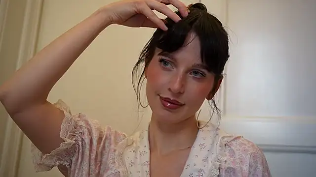 ellaa91 online show from December 2025 12:32:02 PM