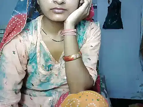 ROSE GOLDE online show from June 2026 09:47:02 AM