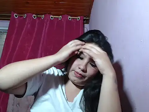 nina kisslove online show from September 2025 06:51:01 PM