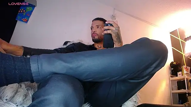 LickMyInk online show from February 2026 02:41:02 AM