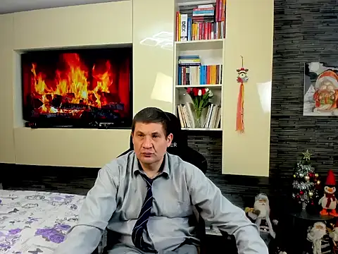 SpartacusDaddy48 online show from February 2026 04:42:02 AM