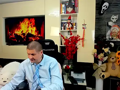 SpartacusDaddy48 online show from February 2026 04:51:02 PM