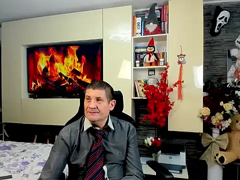 SpartacusDaddy48 online show from March 2026 07:20:02 PM