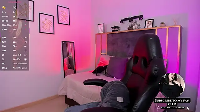 Snapshot of Azurra_amatto2 chatting on October 2025 08:00:02 PM Azurra amatto2 online show from October 2025 08:00:02 PM