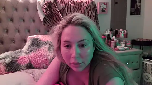 BigBoobsBlair online show from October 2025 07:01:02 PM