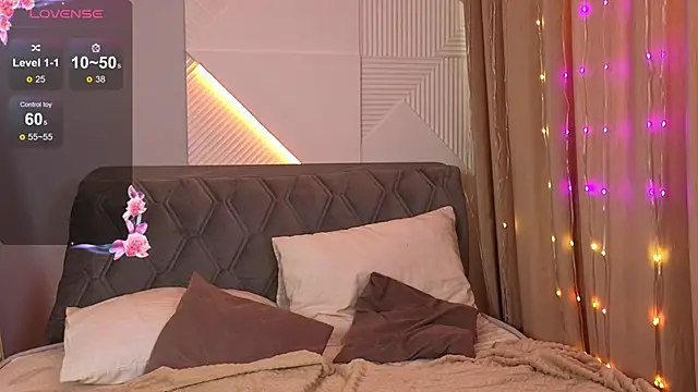 Misa Perfect online show from September 2025 12:16:02 PM