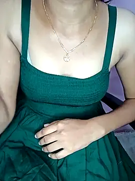 Nidhi lovely online show from September 2025 11:42:01 AM