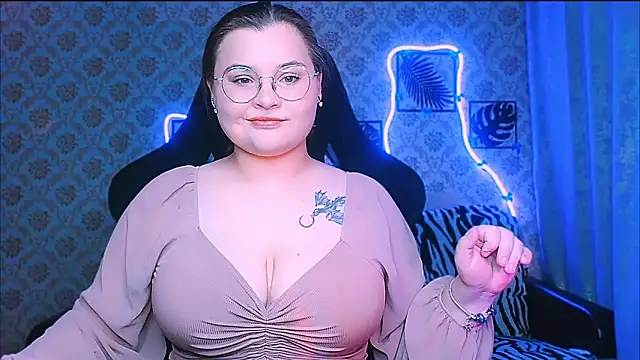 InLoveWithLife26 online show from January 2026 05:39:01 PM