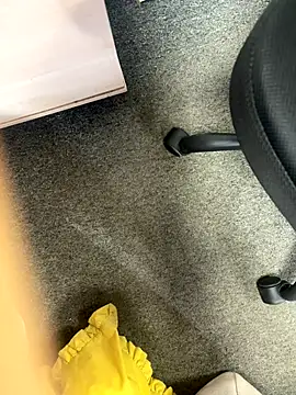 HiddenHoneyLDN online show from November 2025 09:10:02 AM