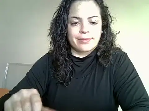 Snapshot of ITALIANASISIXX chatting on February 2025 07:23:01 AM ITALIANASISIXX online show from February 2025 07:23:01 AM