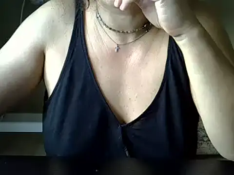 Snapshot of ITALIANASISIXX chatting on September 2025 10:15:01 AM ITALIANASISIXX online show from September 2025 10:15:01 AM