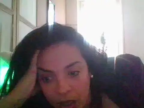 Snapshot of ITALIANASISIXX chatting on November 2025 03:14:02 PM ITALIANASISIXX online show from November 2025 03:14:02 PM