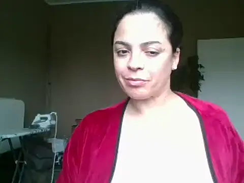 Snapshot of ITALIANASISIXX chatting on May 2026 01:08:02 PM ITALIANASISIXX online show from May 2026 01:08:02 PM