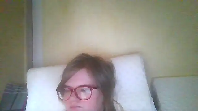 Snapshot of Moonolighta chatting on September 2025 08:25:01 AM Moonolighta online show from September 2025 08:25:01 AM