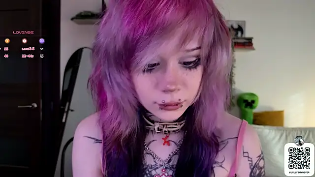 Lollyshy online show from September 2025 01:11:02 PM