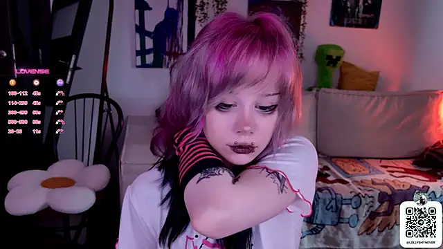 Lollyshy online show from October 2025 10:34:02 AM