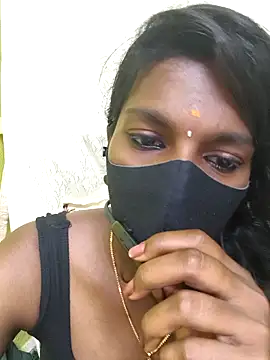 Snapshot of Honey_rosetamil chatting on April 2026 05:22:01 AM Honey rosetamil online show from April 2026 05:22:01 AM