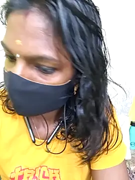 Snapshot of Honey_rosetamil chatting on May 2026 05:38:01 AM Honey rosetamil online show from May 2026 05:38:01 AM