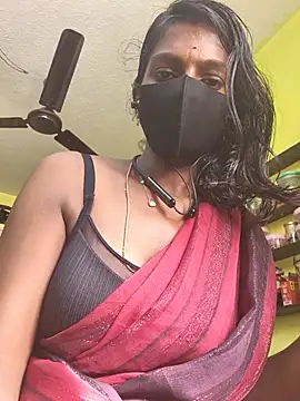 Snapshot of Honey_rosetamil chatting on June 2026 02:53:02 AM Honey rosetamil online show from June 2026 02:53:02 AM