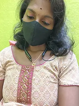 Snapshot of Honey_rosetamil chatting on July 2026 06:23:01 PM Honey rosetamil online show from July 2026 06:23:01 PM