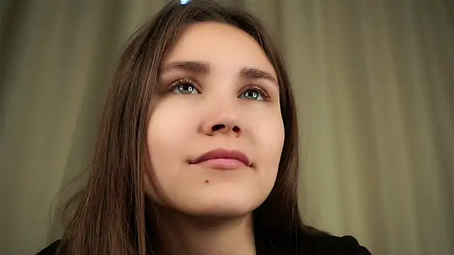 EthalFlowers online show from October 2025 01:14:01 AM