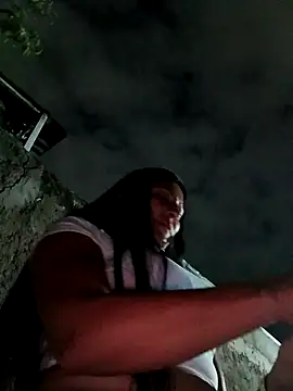 Snapshot of maturexxxnaughty chatting on December 2025 11:35:01 PM maturexxxnaughty online show from December 2025 11:35:01 PM