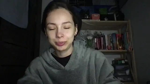 Yuna5343 online show from October 2025 08:29:01 PM