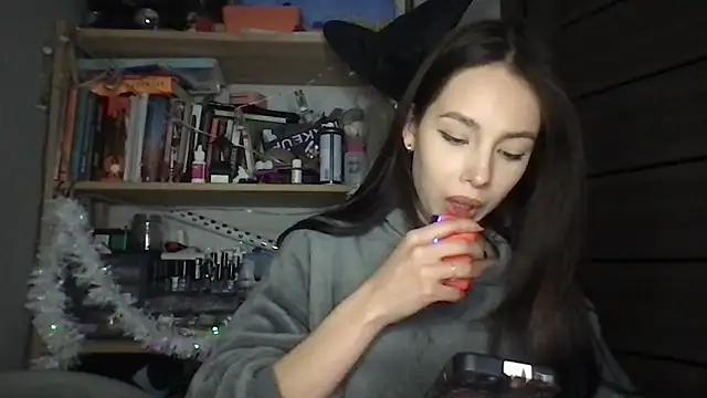 Yuna5343 online show from January 2026 08:45:02 PM