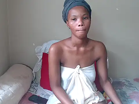  SweetLips  online show from October 2025 10:01:01 AM