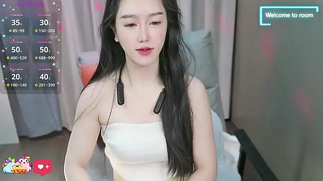 LINLIN-2025 online show from December 2025 02:11:01 PM