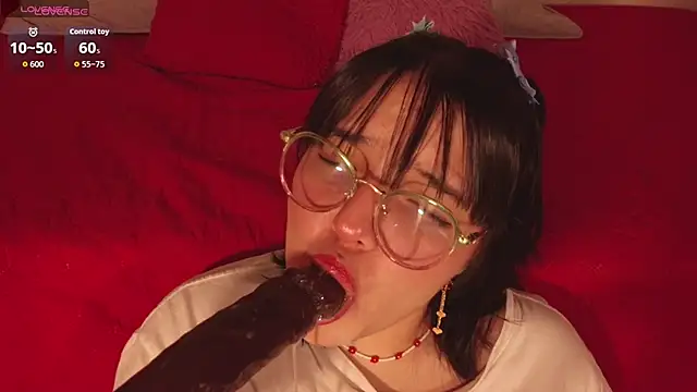 Gaby99  online show from November 2025 10:52:02 AM