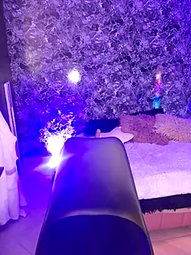 Snapshot of Bigass_curvy chatting on September 2025 10:23:02 PM Bigass curvy online show from September 2025 10:23:02 PM