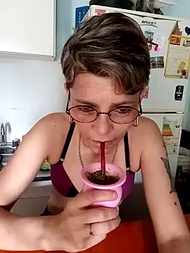 Lulypsicologasexual online show from October 2025 01:40:02 PM