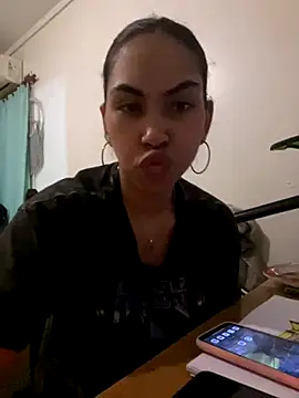 jessens144 online show from November 2025 04:13:02 AM