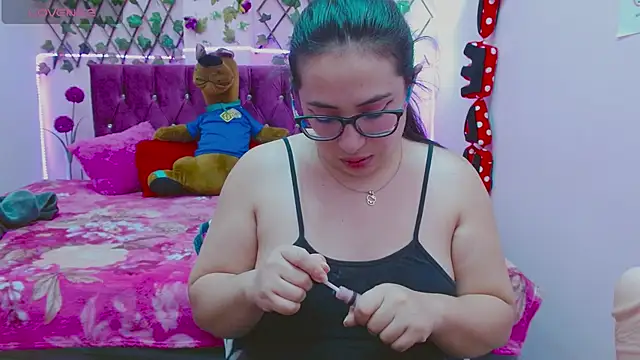 Estrella  sex online show from September 2025 08:43:01 PM