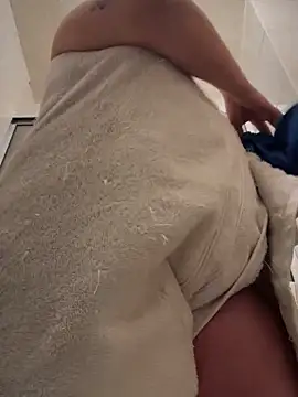 karobaby  online show from December 2025 07:42:02 PM