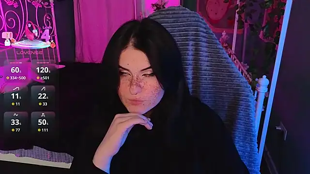 Snapshot of Dark_Shine chatting on November 2025 06:34:01 AM Dark Shine online show from November 2025 06:34:01 AM