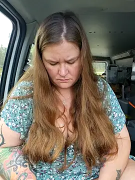 Love86Emily online show from October 2025 05:48:02 PM