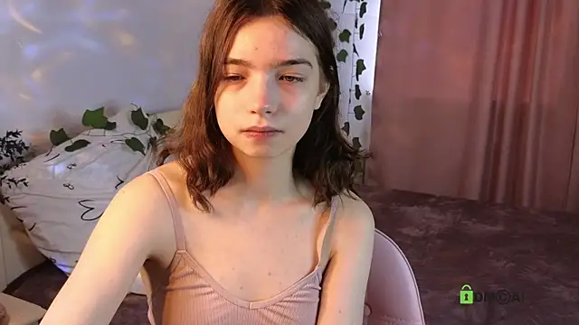 Snapshot of Evi_Brook chatting on September 2025 07:42:01 AM Evi Brook online show from September 2025 07:42:01 AM