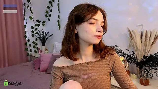 Snapshot of Evi_Brook chatting on November 2025 08:50:01 AM Evi Brook online show from November 2025 08:50:01 AM