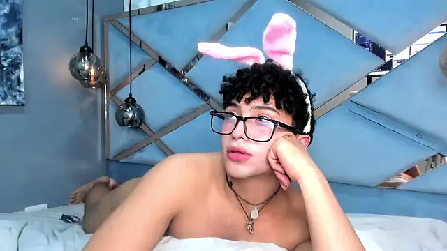 Valentin0 3 online show from November 2025 09:05:02 PM