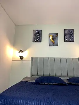 Samara Hadi  online show from September 2025 12:10:01 AM