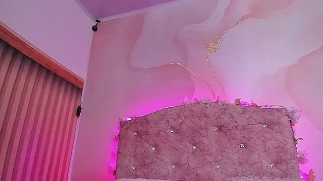 Snapshot of Mila_grace_ chatting on October 2025 06:31:01 PM Mila grace online show from October 2025 06:31:01 PM